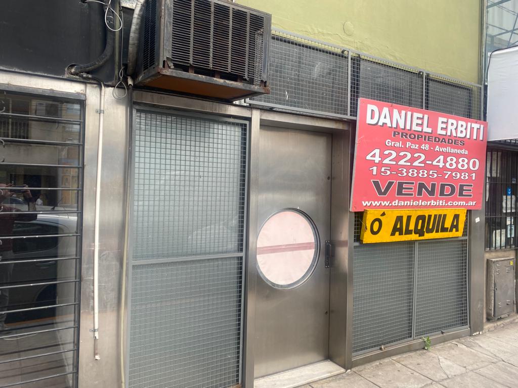 #4548674 | Alquiler | Local | Avellaneda (Daniel Erbiti Propiedades)