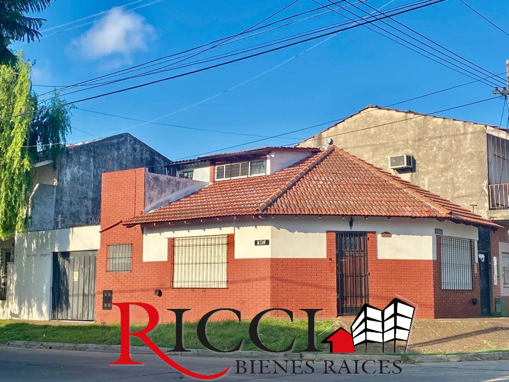 #4941792 | Sale | House | Quilmes Oeste (Ricci Bienes Raices)