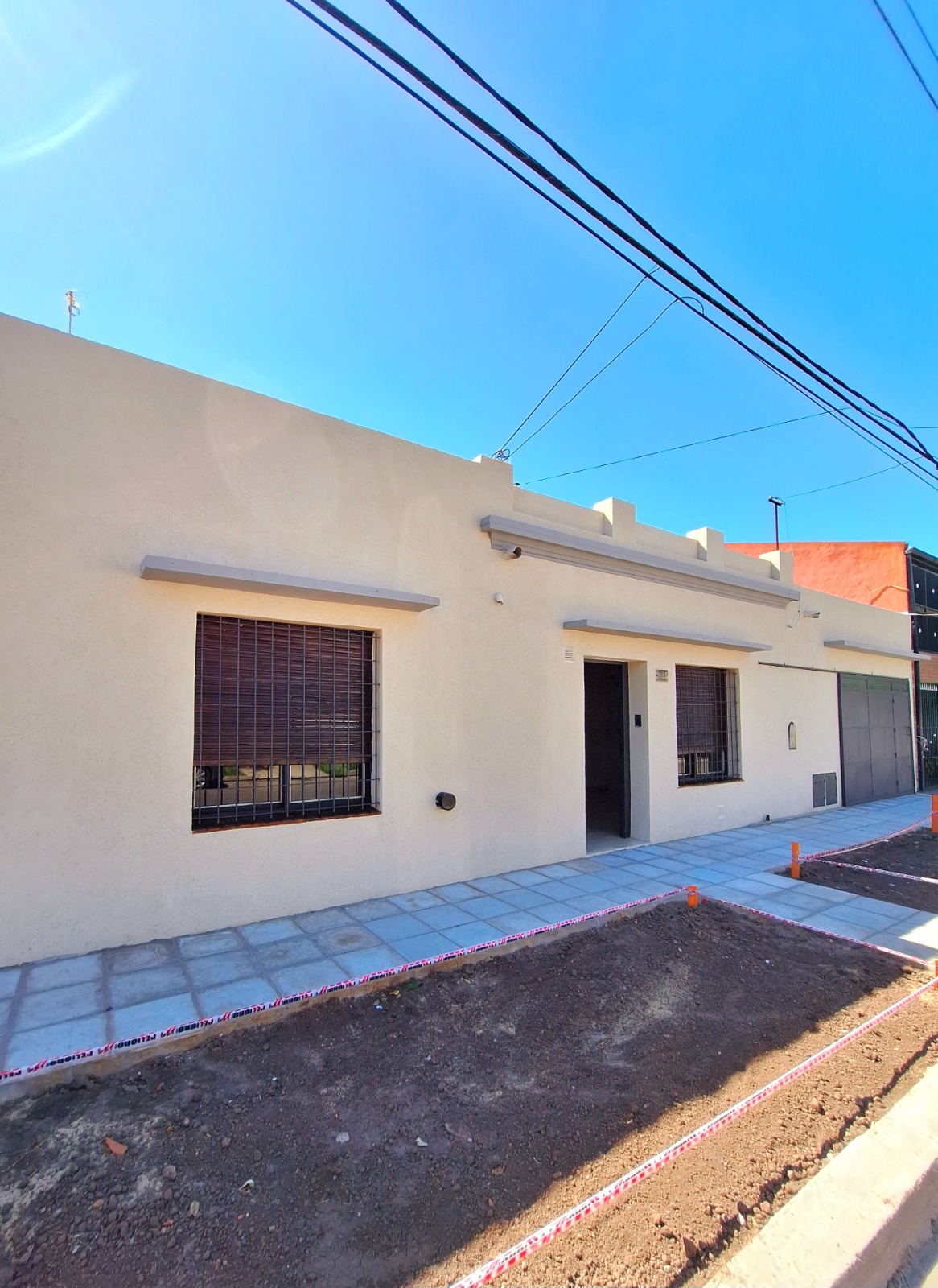 #4219326 | Venta | Casa | Zarate (ARIEL CUEVAS INMOBILIARIA)