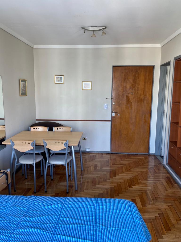 #4990756 | Temporary Rental | Apartment | Recoleta (Leandro Bertoni Propiedades)