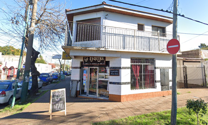 #4382354 | Alquiler | Local | Lomas De Zamora (Santamaria Propiedades)