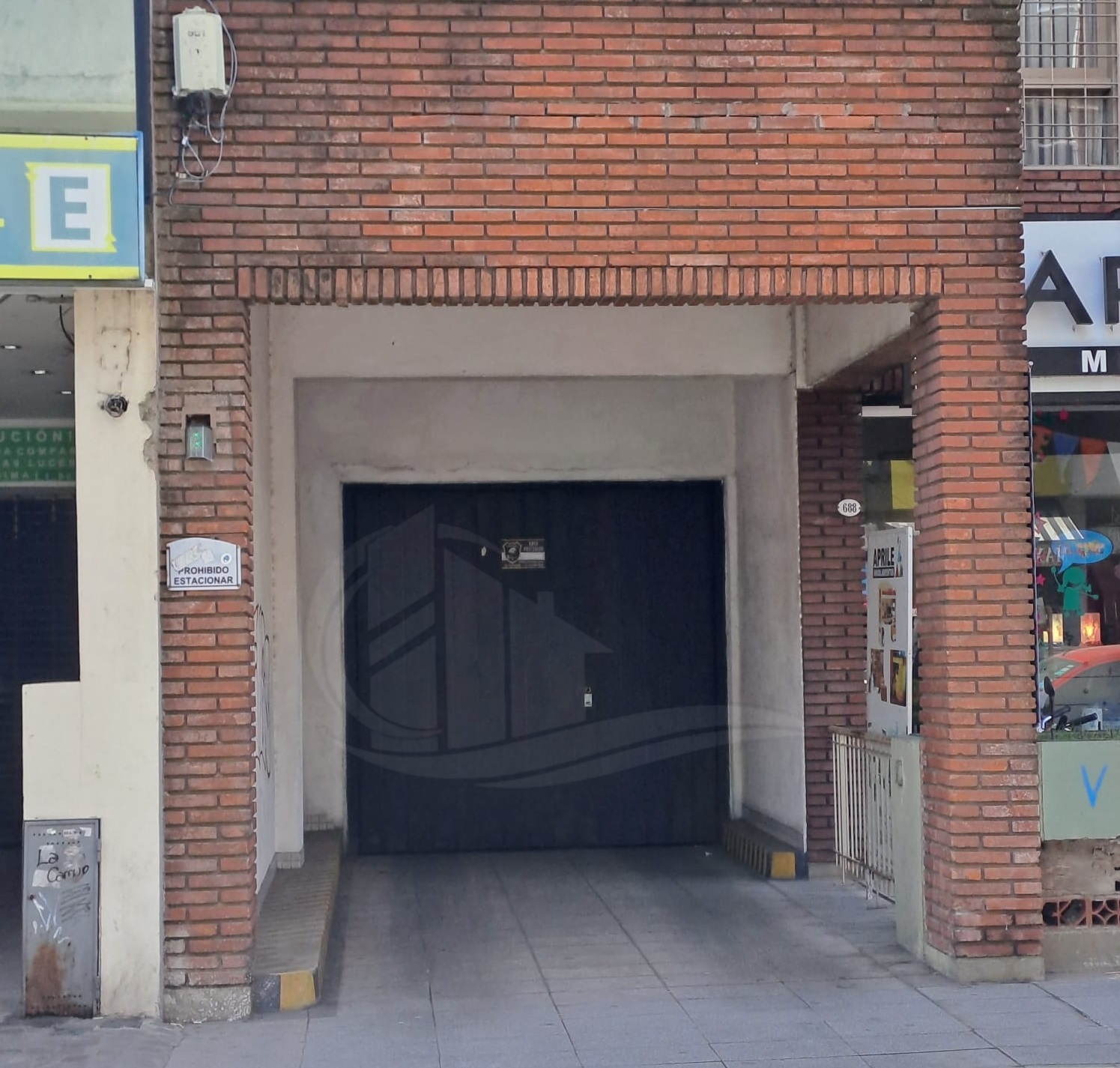 #4683228 | Alquiler | Cochera | Quilmes (Caruso Estudio Inmobiliario)