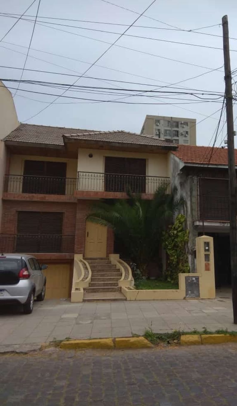 #4668217 | Rental | House | Lomas De Zamora (Converti Inmobiliaria)