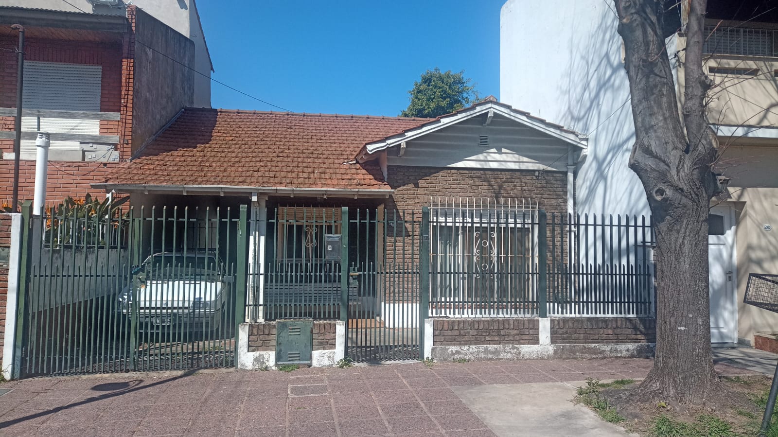 #5371998 | Venta | Casa | Carapachay (Leandro Bertoni Propiedades)