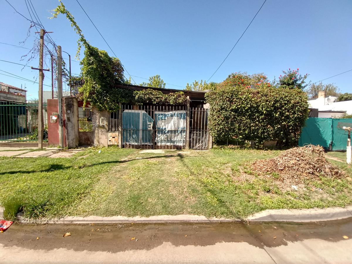 #3878313 | Venta | Casa | Gonzalez Catan (Ferreyra Operaciones Inmobiliarias)
