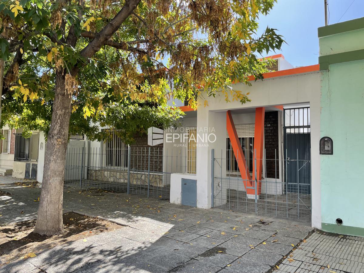 #5355146 | Venta | Casa | General Roca (Inmobiliaria Epifanio)