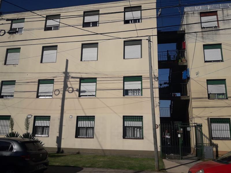 #675127 | Venta | Departamento | Longchamps (Toneguzzo Inmobiliaria)