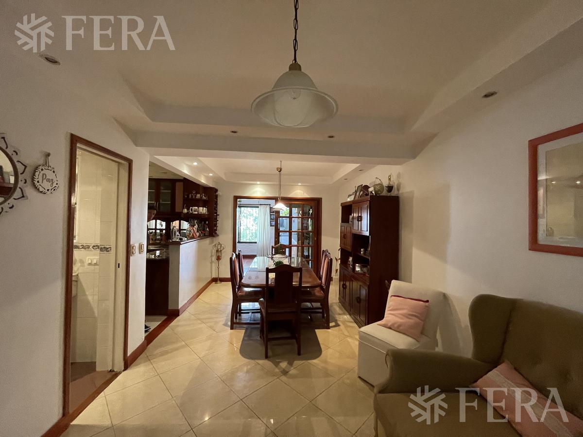 #3740083 | Sale | House | Villa Dominico (Fera y Asociados)