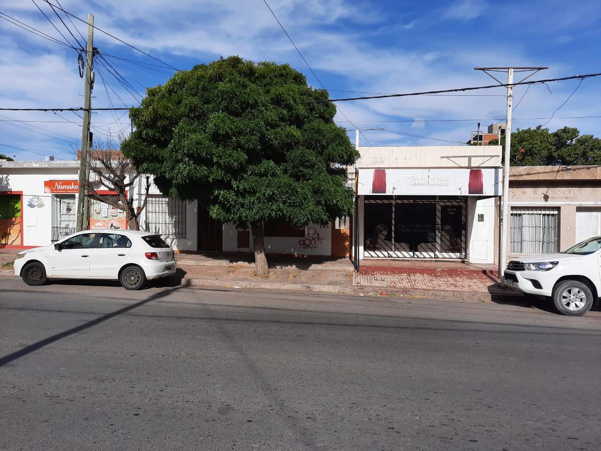 #5322679 | Venta | Casa | Centro (Leo Silva Broker Inmobiliario)