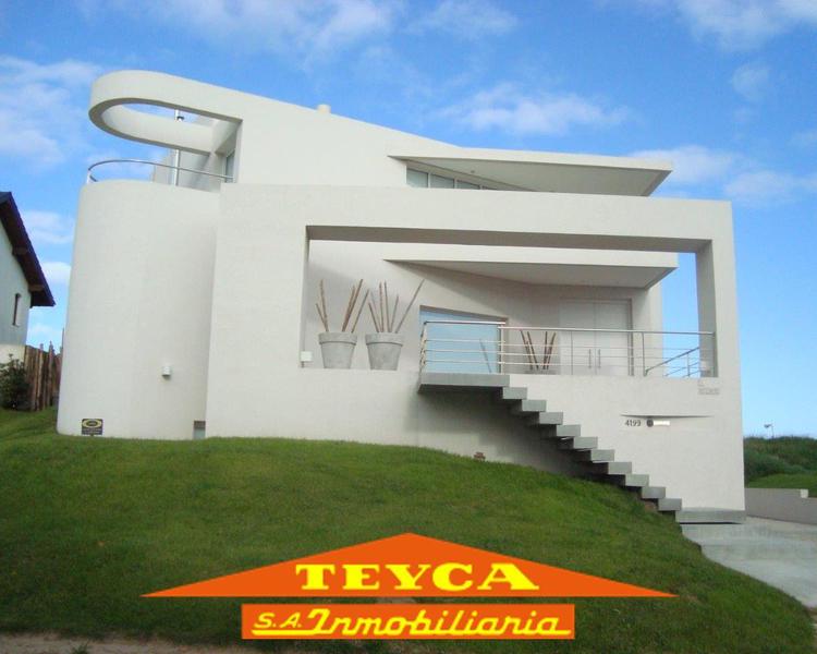 #3558174 | Venta | Casa | Pinamar (Teyca Inmobiliaria)