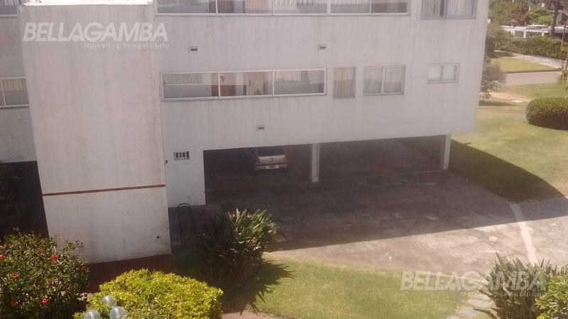 #2371753 | Alquiler Temporal | Departamento | Playa Mansa (Bellagamba Marketing Inmobiliario)