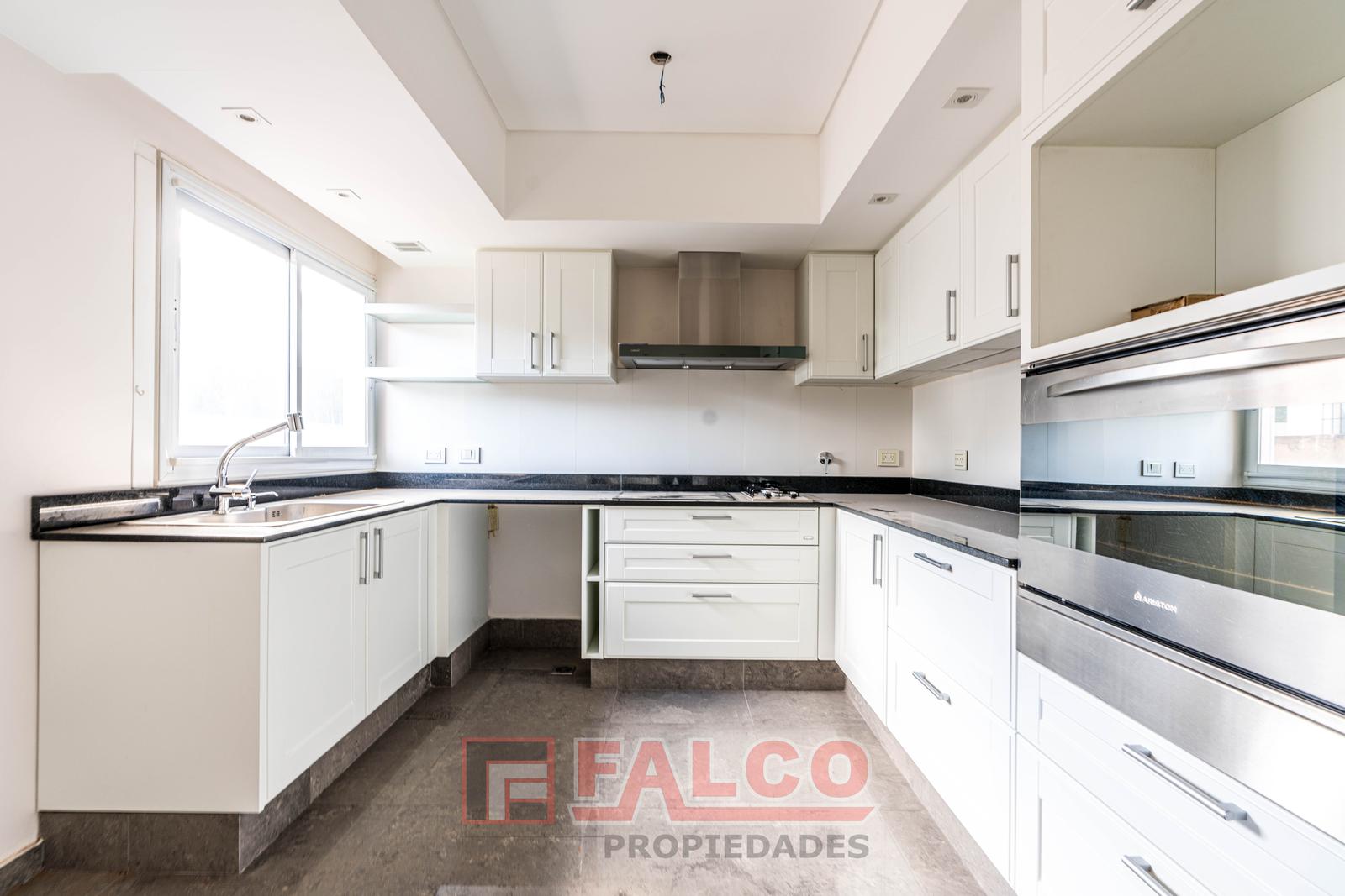 #4956550 | Sale | Apartment | Villa Ortuzar (Falco Propiedades)