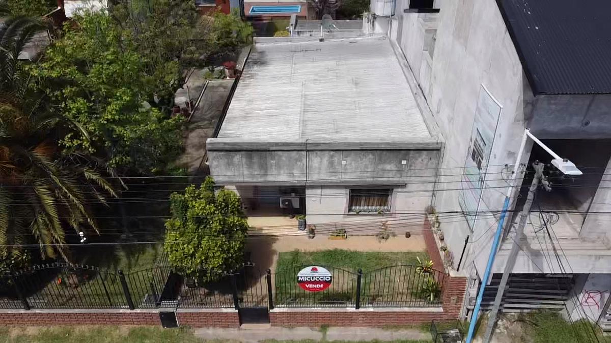 #2452651 | Venta | Casa | Centro (Pecora propiedades)