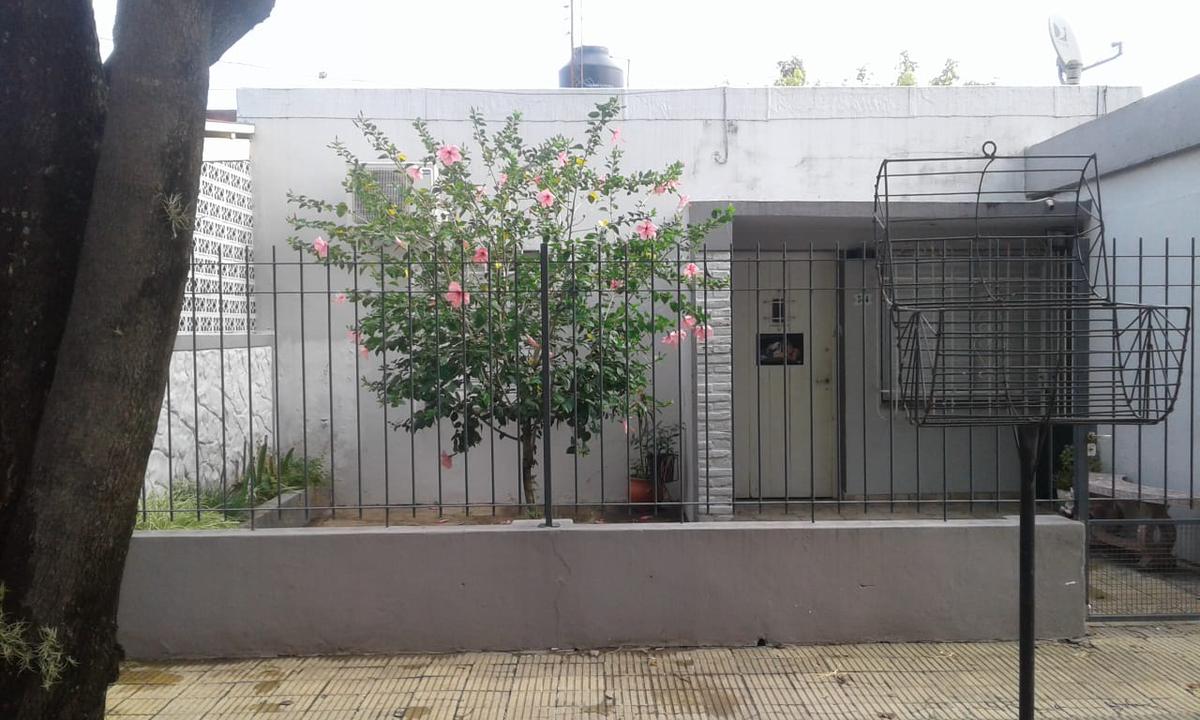 #4007507 | Sale | House | Barrio Villa Felisa (CG Negocios Inmobiliarios)