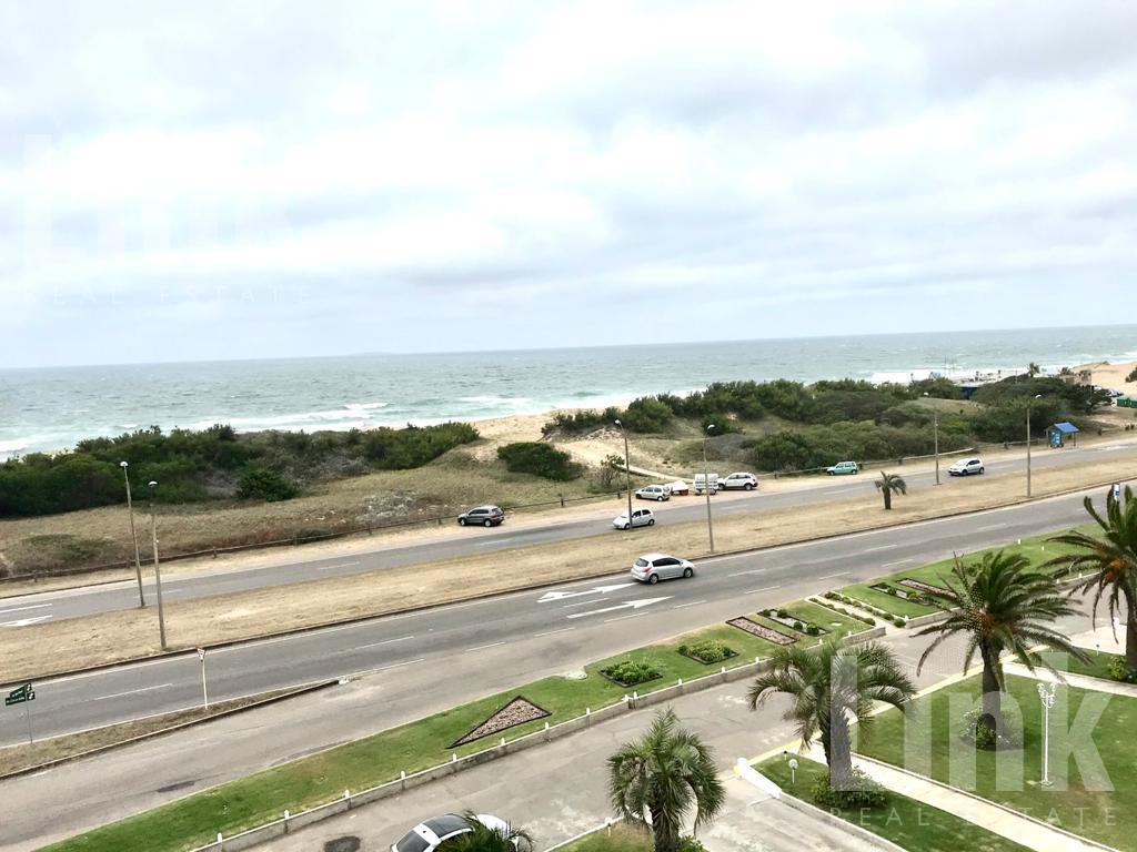 #1762337 | Venta | Departamento | Playa Brava (Link Real State Boutique)