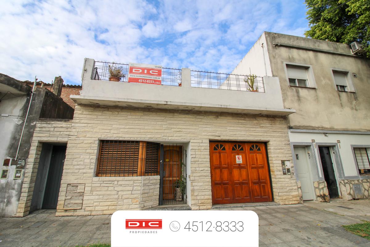 #5453427 | Venta | Casa | Villa Ballester (Dic Propiedades)