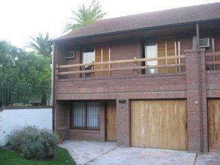 #201130 | Venta | Casa | Temperley (RAIMONDO PROPIEDADES)