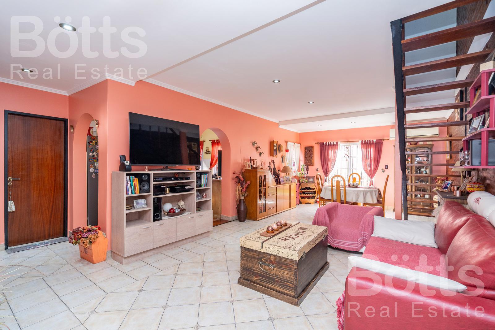 #5076823 | Venta | Casa | Villa Urquiza (Bötts Real Estate)