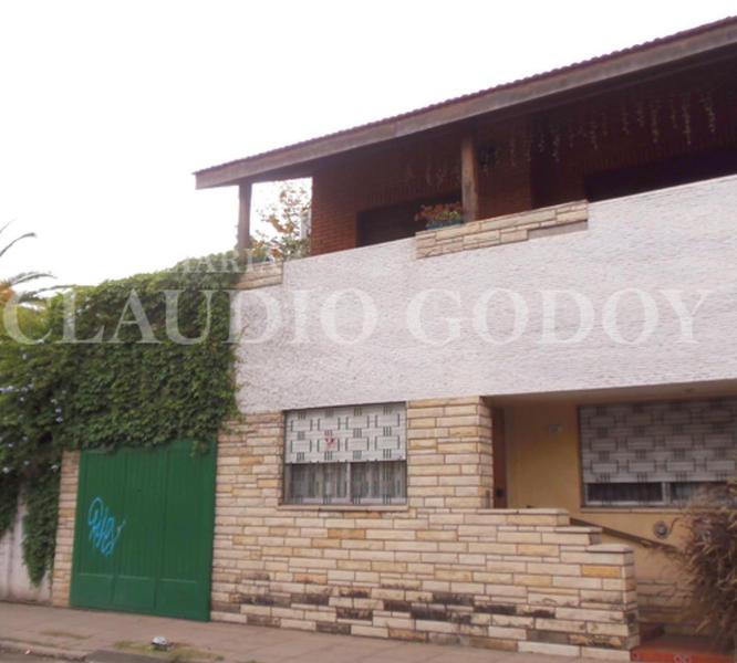 #3769002 | Sale | House | Moron (Inmobiliaria Claudio Godoy)