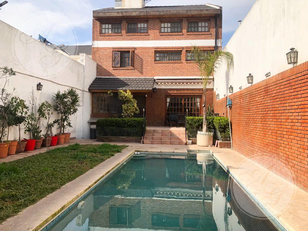 #4753674 | Rental | House | Parque Patricios (Adriana Gentile Propiedades)