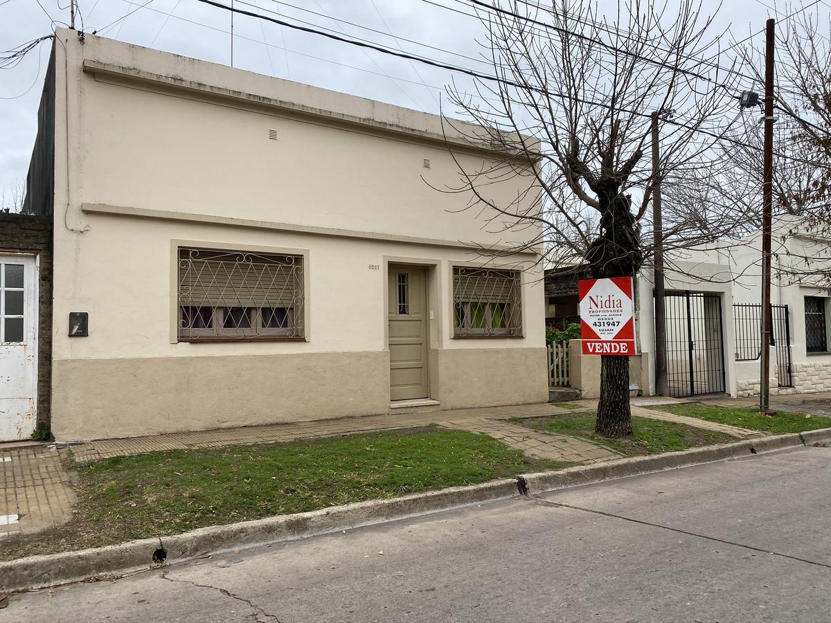 #1135077 | Sale | House | Centro De Lujan (Nidia Propiedades)