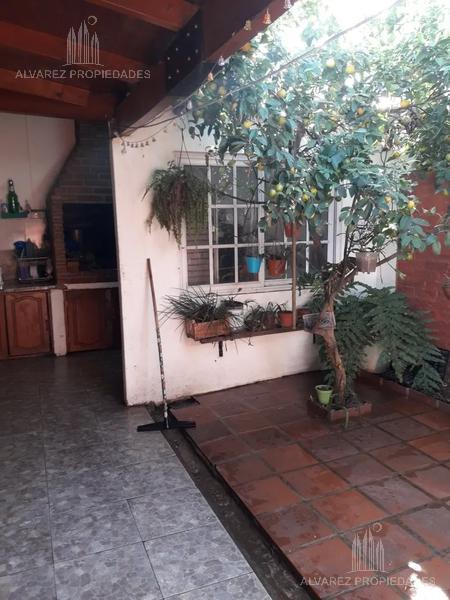 #1999971 | Venta | Casa | Los Polvorines (GM Gutierrez  - Marzorati Operaciones Inmobiliarias)