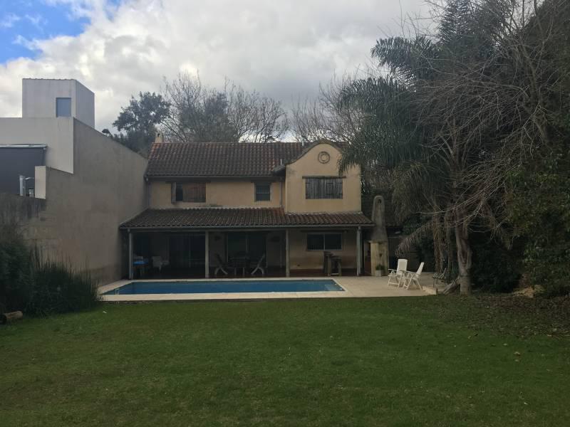 #2267242 | Venta | Casa | Ricardo Rojas (Di Camillo Propiedades)