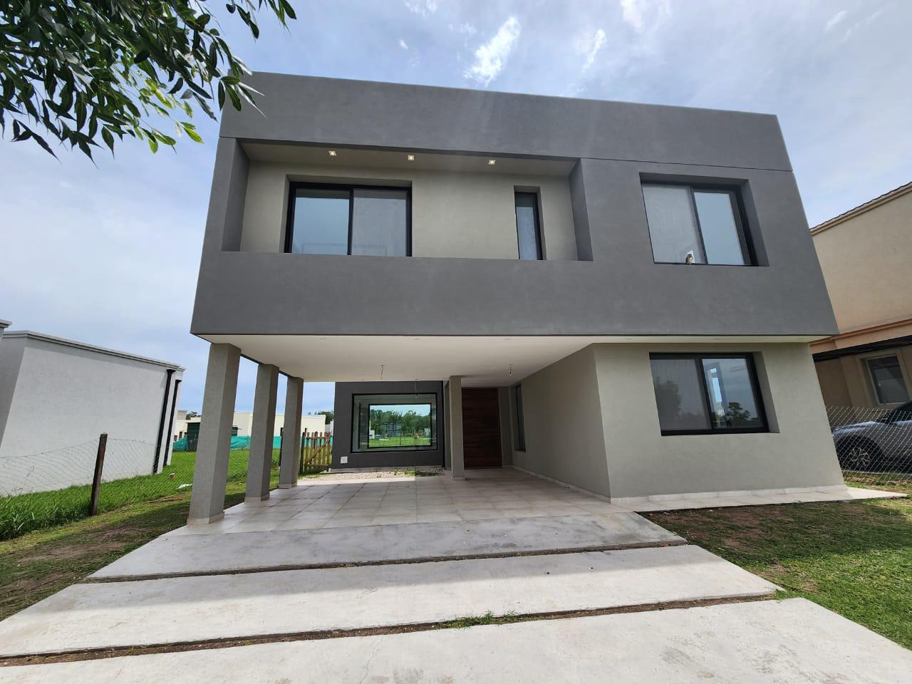 #4846912 | Sale | House | Santo Tomas (Matias Di Risio Propiedades)