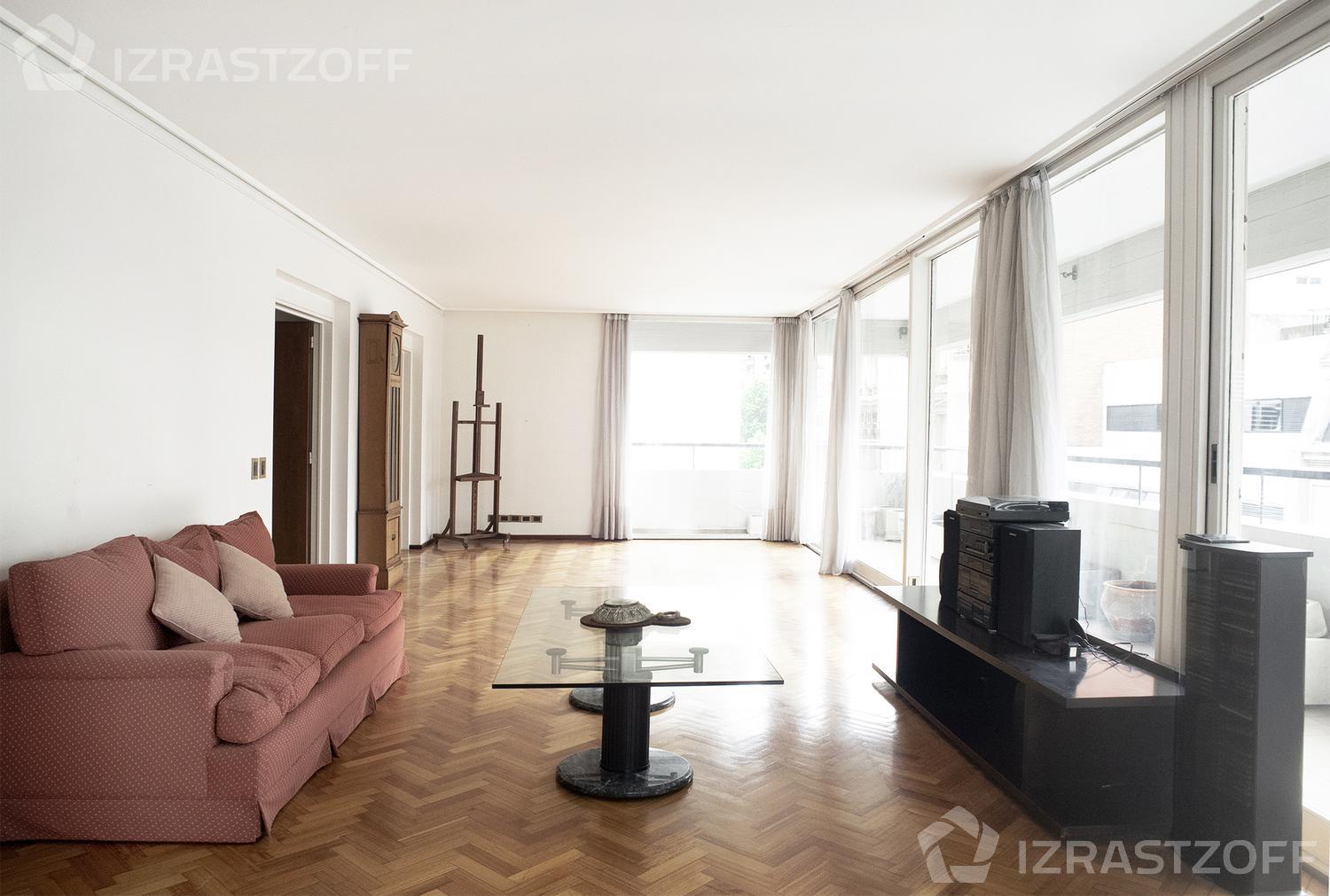 #1552102 | Venta | Departamento | Recoleta (Izrastzoff Agentes Inmobiliarios)