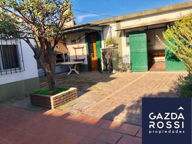 #520596 | Venta | Casa | Jose Marmol (Gazda Rossi Propiedades)