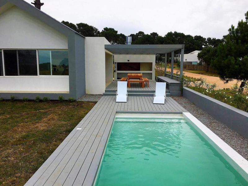 #2411977 | Venta | Casa | Faro José Ignacio (Kuste House Hunting)