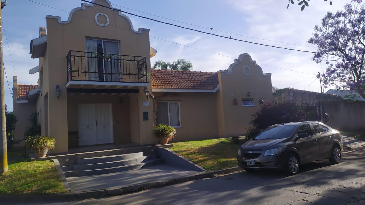 #4520577 | Venta | Casa | San Miguel Del Monte (Estudio Yacoub)