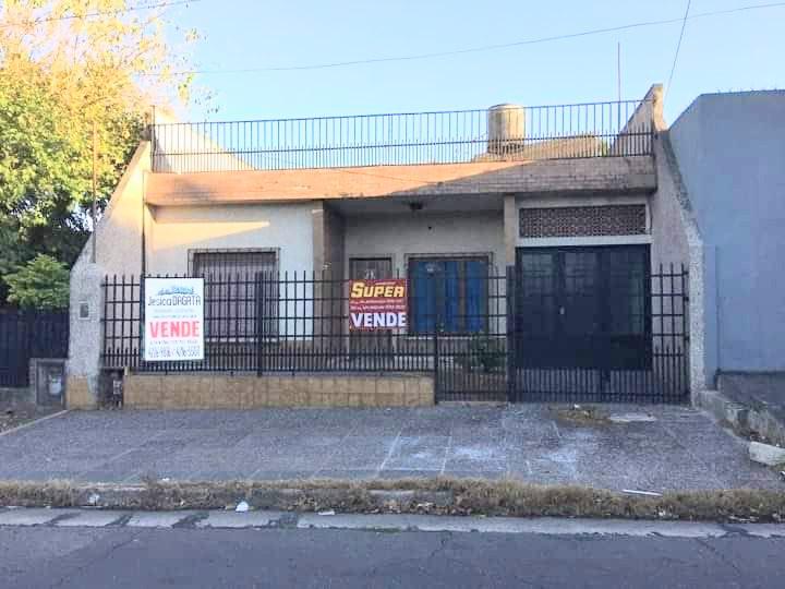 #5086929 | Sale | House | Berazategui (Jesica Dagata Inmobiliaria)