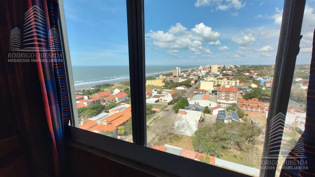 #3910677 | Venta | Departamento | Costa Azul (Quesada Propiedades)