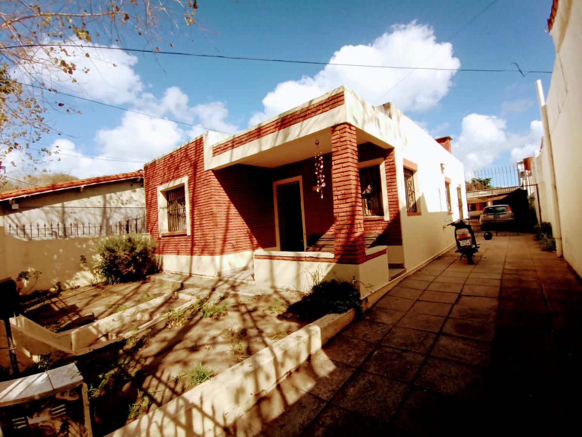 #3363168 | Venta | Casa | Mar De Ajo (Debra Garcia Inmobiliaria)