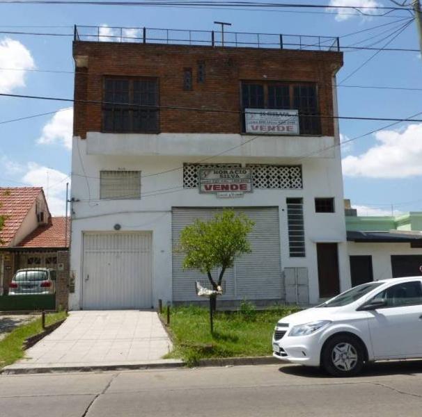 #3824175 | Venta | Casa | Lanus Oeste (Horacio Silva Propiedades)