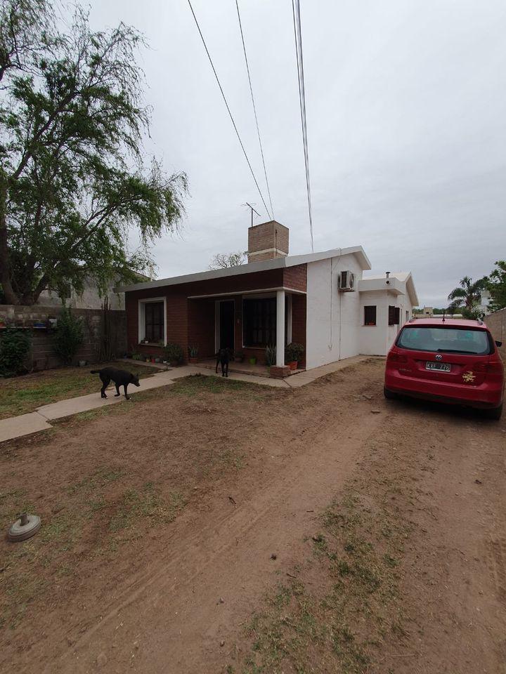 #5121662 | Sale | House | Colonia Caroya (Lopez Gallo Negocios Inmobiliarios)