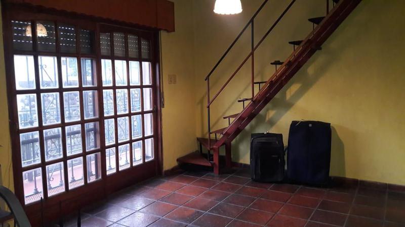 #519811 | Venta | Casa | Temperley (JC DONSANTO PROPIEDADES)