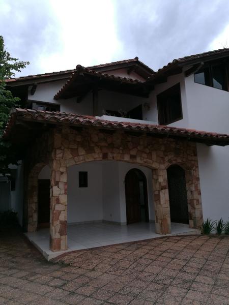 #252777 | Alquiler | Casa | Trinidad (San Gerardo Inmobiliaria)
