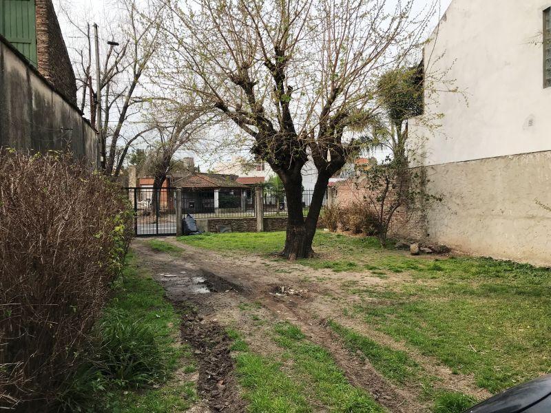 #970471 | Venta | Casa | El Palomar (Estudio A. Maggio Propiedades)