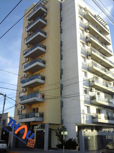 #853373 | Sale | Apartment | San Lorenzo (Thau Propiedades)