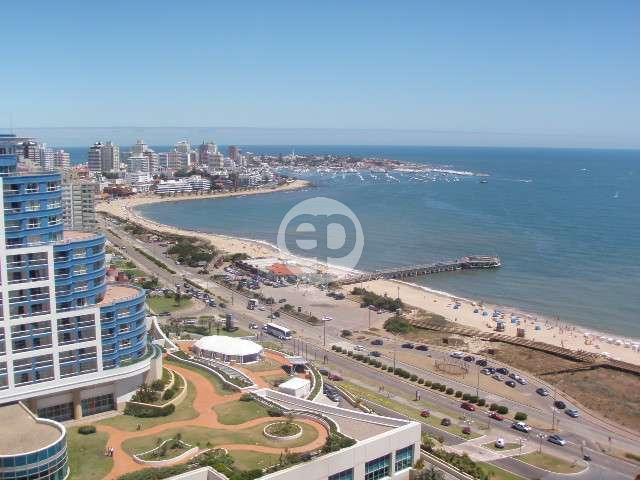 #3238127 | Venta | Departamento | Playa Mansa (Emiliano Pedrozo)