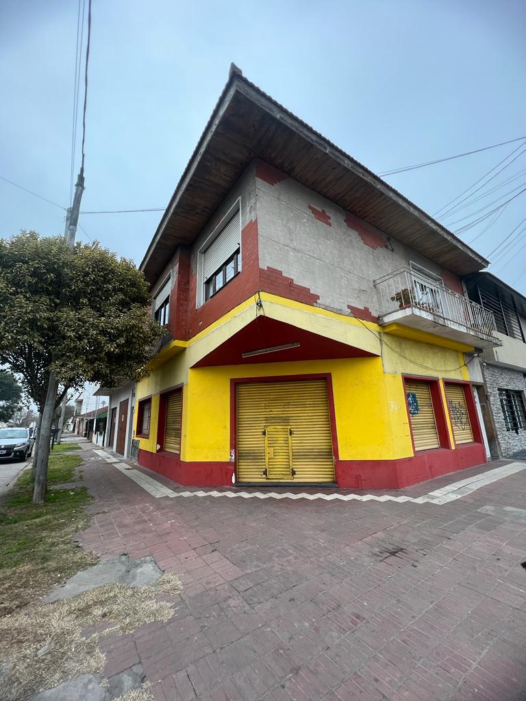 #4264949 | Sale | House | Bernardino Rivadavia (Berengeno)