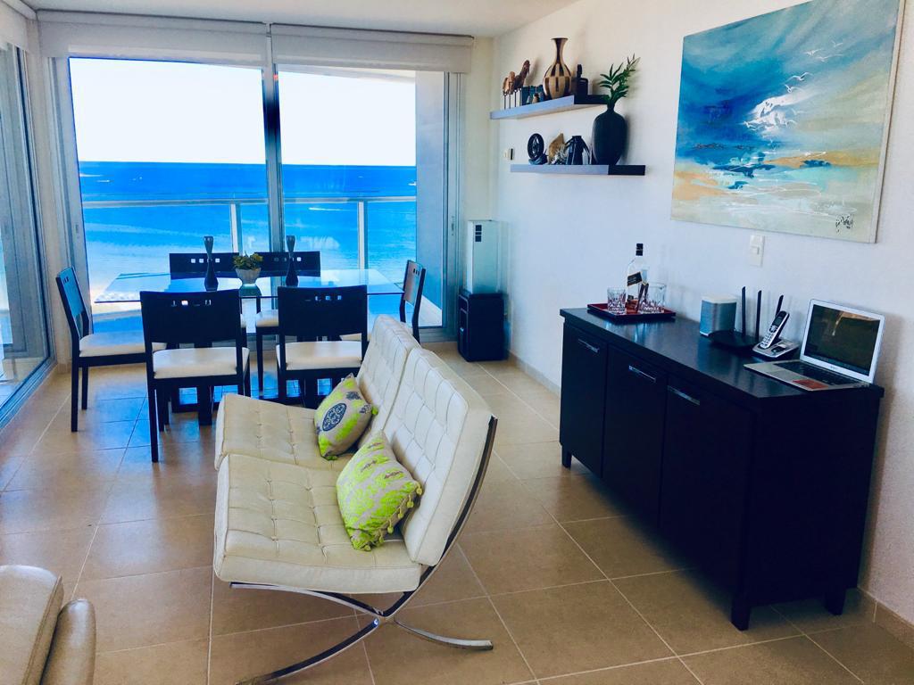 #3407461 | Alquiler Temporal | Departamento | Playa Mansa (Punto inmobiliario)