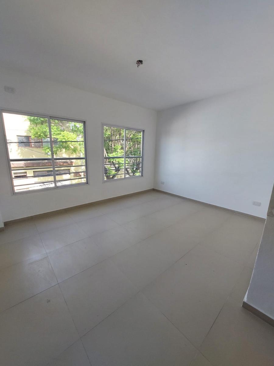 #4958505 | Alquiler | PH | Castelar Norte (Sol Roma)