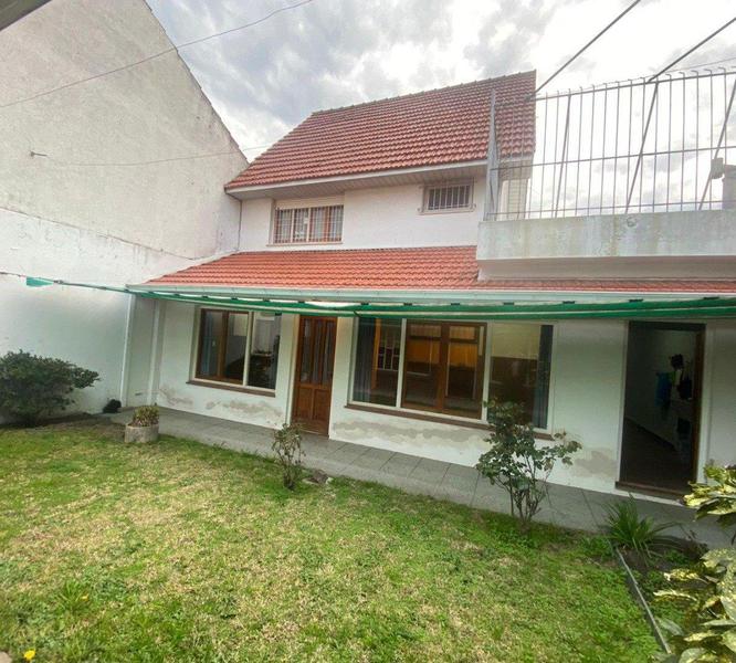 #3381720 | Venta | Casa | Las Avenidas (Sanz y Ordoqui Propiedades)