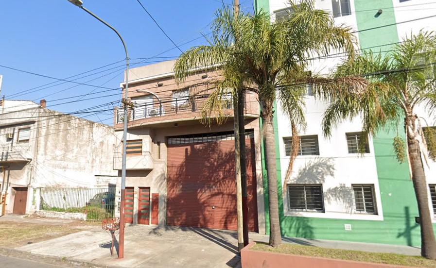 #4931374 | Rental | Warehouse | Lanus Oeste (Roberto Abraham Propiedades)