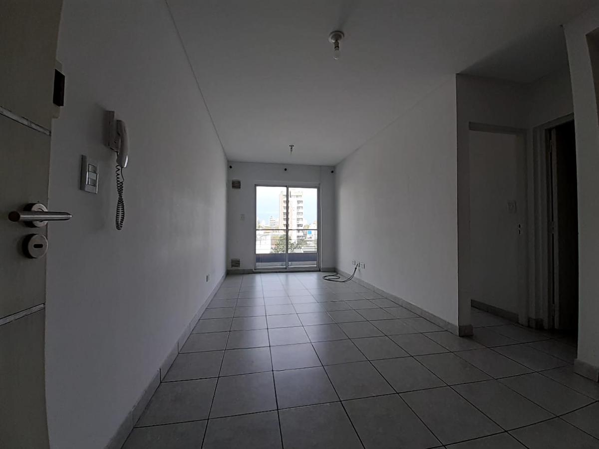 #5059543 | Rental | Apartment | Centro (Adrian Giaganti Inmobiliaria)