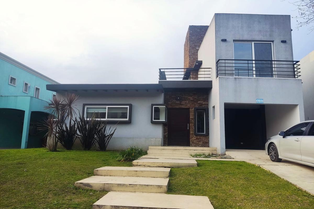 #3543522 | Venta | Casa | Moreno (Luca Colloca)