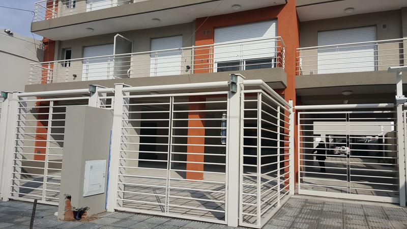 #842033 | Venta | Departamento | Moron (Veronica Espinosa)